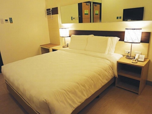 Go Hotels Otis-Manila (Multiple-Use Hotel) image 5